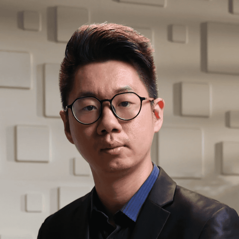 Teeraphol Ambhai - SRIPATUM UNIVERSITY