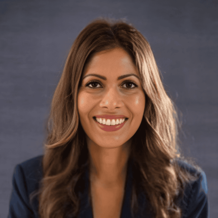 Zia Paton - PWC THAILAND