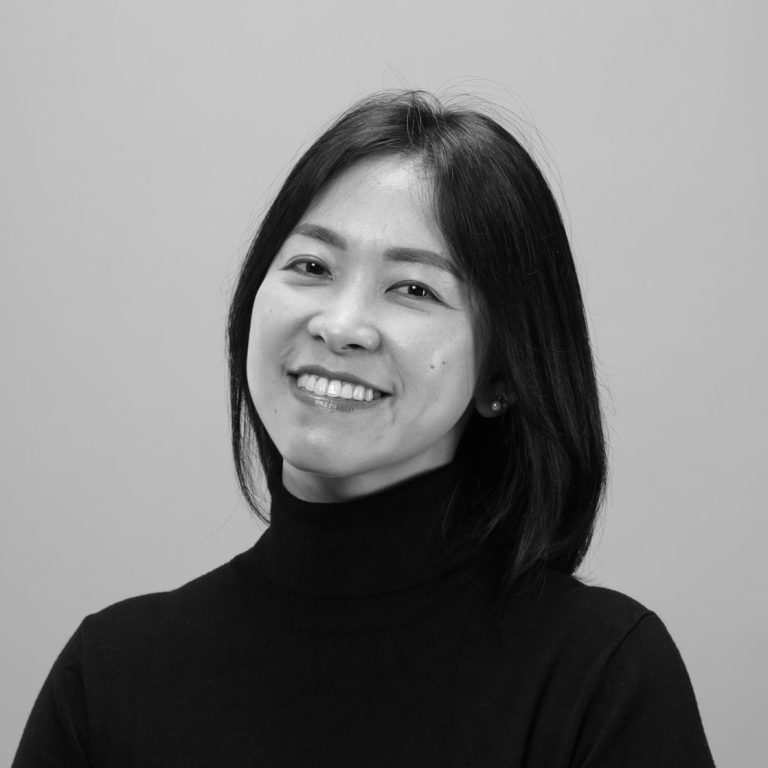 Yolla Lusiyana - Zurich Asuransi Indonesia
